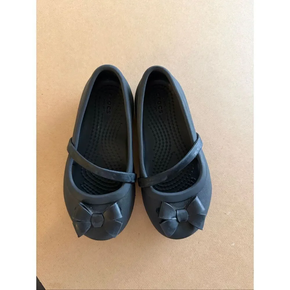 CROCS very good